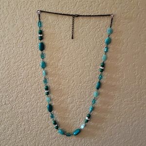 Beaded turquoise necklace